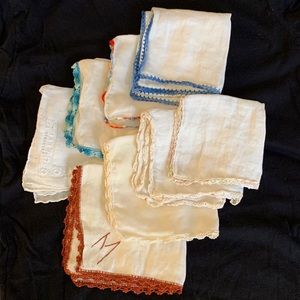 8 vintage hankies of different colors & designs!